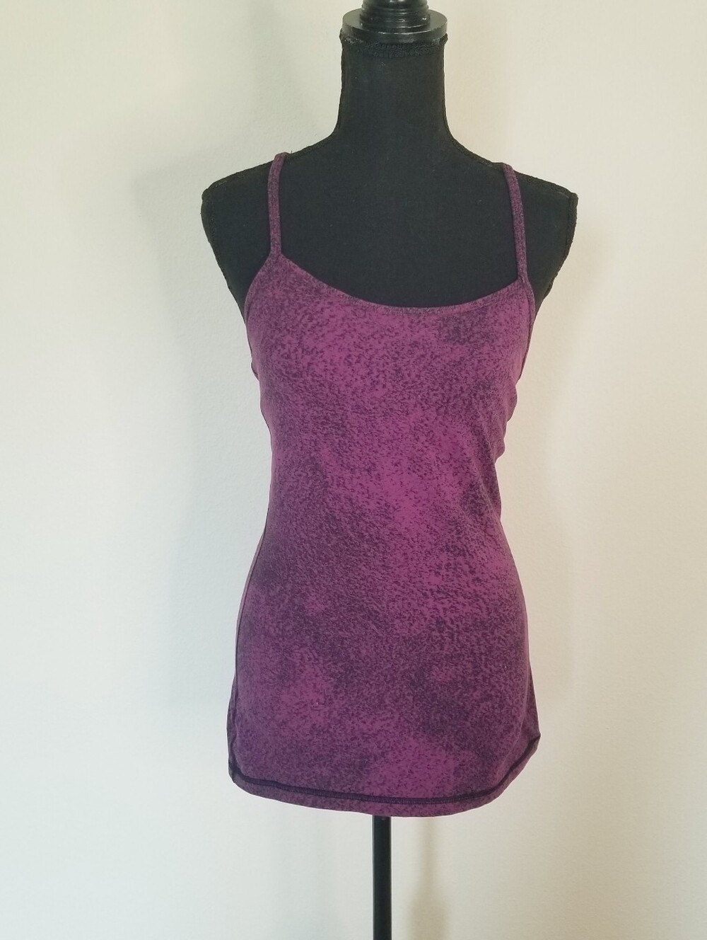Lululemon Tank Racerback Built-in Bra Purple Black 6